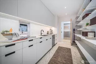 1914 Magnolia Blvd W, Seattle, WA 98199 - Photo 15