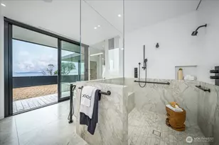 1914 Magnolia Blvd W, Seattle, WA 98199 - Photo 23