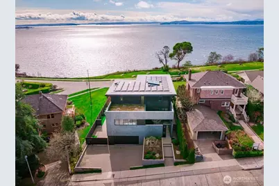 1914 Magnolia Boulevard W, Seattle, WA 98199 - Photo 5