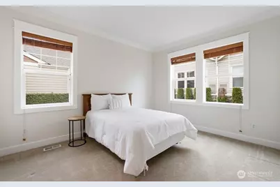 7276 Rosemount Circle, Tacoma, WA 98465 - Photo 19