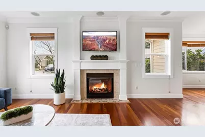 7276 Rosemount Circle, Tacoma, WA 98465 - Photo 5