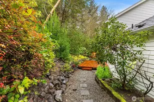 11312 Westwind Ct NE, Bainbridge Island, WA 98110 - Photo 23