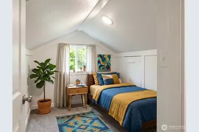 1619 Bayview Drive W, Bremerton, WA 98312 - Photo 7