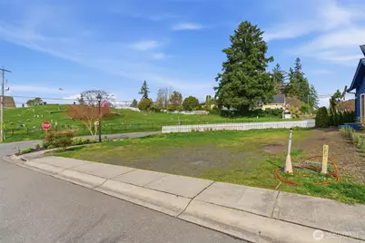 515 Antonson Lane NE, Poulsbo, WA 98370 - Photo 3