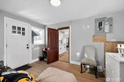 705 E Dearborn Avenue, Shelton, WA 98584 - Photo 9