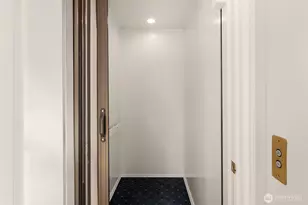 6404 NE 181st St, Kenmore, WA 98028 - Photo 5