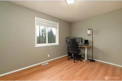 807 E Stanley Place, Granite Falls, WA 98252 - Photo 15