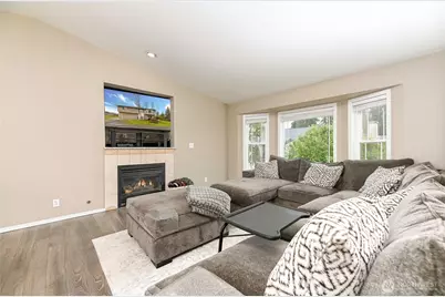 807 E Stanley Place, Granite Falls, WA 98252 - Photo 9