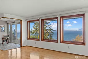 1818 Seaview Ave, Coupeville, WA 98239 - Photo 7