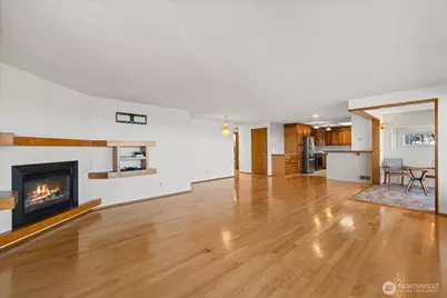 1818 Seaview Avenue, Coupeville, WA 98239 - Photo 9