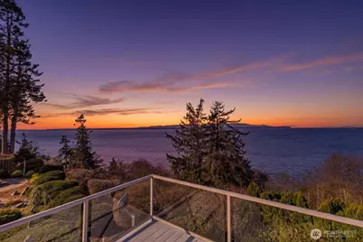 1818 Seaview Avenue, Coupeville, WA 98239 - Photo 35