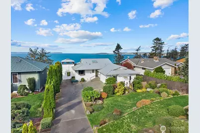 1818 Seaview Avenue, Coupeville, WA 98239 - Photo 3