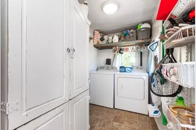 411 S 59th Street, Tacoma, WA 98408 - Photo 15