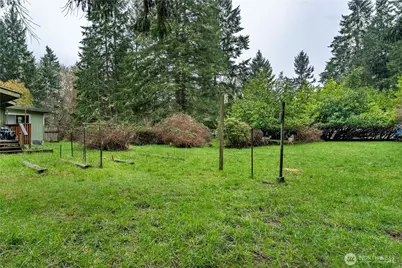 402 E Madrona Boulevard NW, Herron Island, WA 98349 - Photo 25