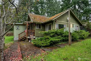402 E Madrona Blvd NW, Herron Island, WA 98349 - Photo 1