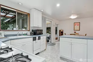 402 E Madrona Blvd NW, Lakebay, WA 98349 - Photo 7