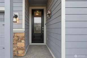 950 York St, Buckley, WA 98321 - Photo 3