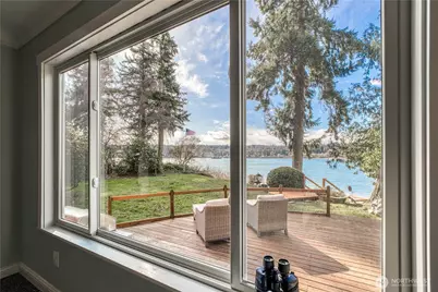 2735 Marine Drive, Bremerton, WA 98312 - Photo 15
