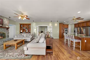 4200 S Camano Dr, Camano Island, WA 98282 - Photo 9