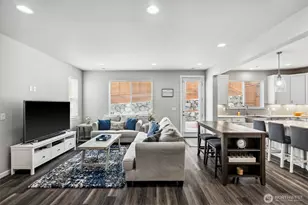 9844 Prospect Pl, Gig Harbor, WA 98332 - Photo 13