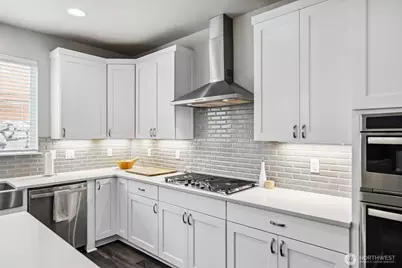 9844 Prospect Place, Gig Harbor, WA 98332 - Photo 11