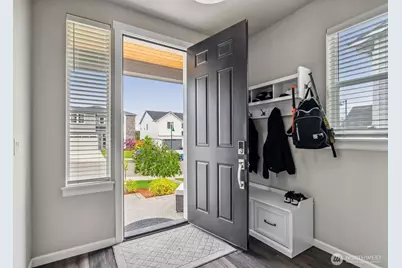 9844 Prospect Place, Gig Harbor, WA 98332 - Photo 3