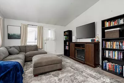 730 SE 8th Avenue #G201, Oak Harbor, WA 98277 - Photo 5