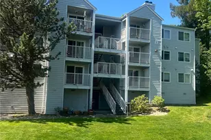 975 Aberdeen Ave NE, Renton, WA 98056 - Photo 1