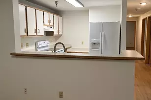 975 Aberdeen Ave NE, Renton, WA 98056 - Photo 7