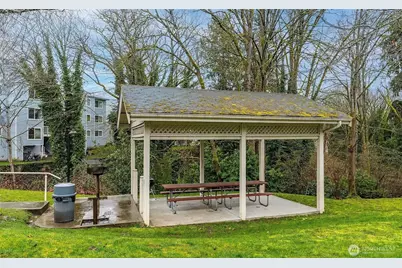 975 Aberdeen Avenue NE #B 102, Renton, WA 98056 - Photo 17