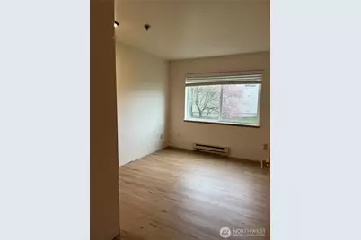 975 Aberdeen Avenue NE #B 102, Renton, WA 98056 - Photo 9