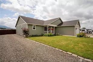 413 Cornerstone Dr, Sumas, WA 98295 - Photo 3