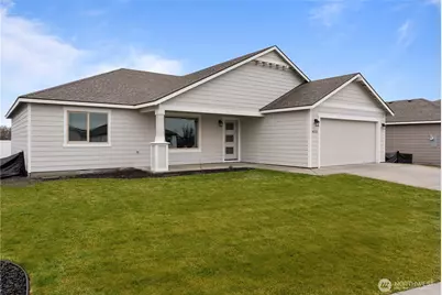 4215 W Sandy Court, Moses Lake, WA 98837 - Photo 1