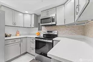 12532 SE 232nd St, Kent, WA 98031 - Photo 9