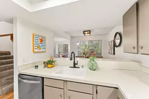 2929 60th Ave SE, Olympia, WA 98501 - Photo 9