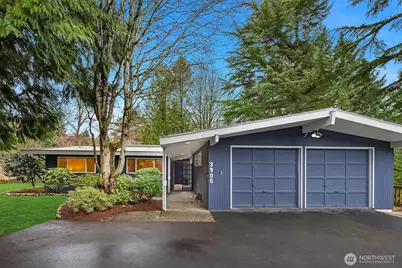 3905 96th Avenue SE, Mercer Island, WA 98040 - Photo 1