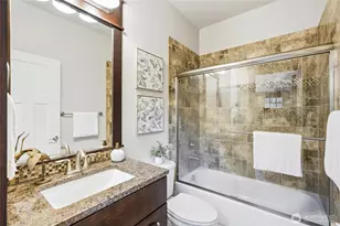 9002 185th Pl SE, Snohomish, WA 98296 - Photo 21