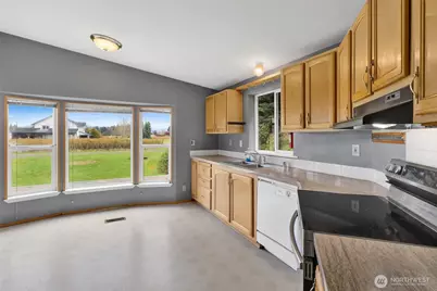 220 Russet Avenue, Lynden, WA 98264 - Photo 33