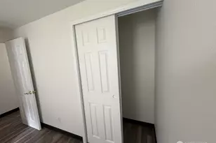 175 NE Camelot Dr, Bremerton, WA 98311 - Photo 15