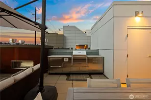 2832 Fairview Ave E, Seattle, WA 98102 - Photo 25