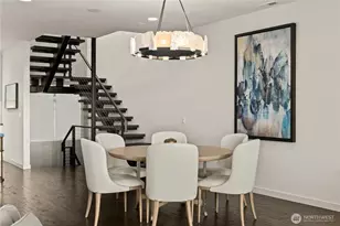 2832 Fairview Ave E, Seattle, WA 98102 - Photo 9