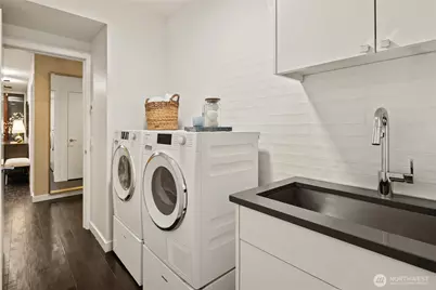 2832 Fairview Avenue E, Seattle, WA 98102 - Photo 29