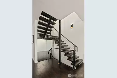 2832 Fairview Avenue E, Seattle, WA 98102 - Photo 17