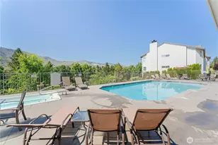 808 W Manson Rd, Chelan, WA 98816 - Photo 17