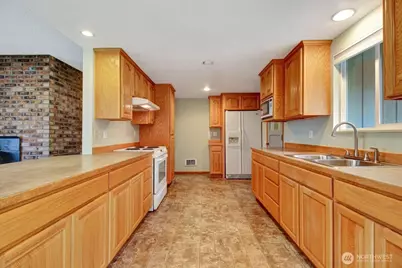 21620 88th Drive NE, Arlington, WA 98223 - Photo 9