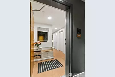 800 Columbia Street #1801, Seattle, WA 98104 - Photo 19