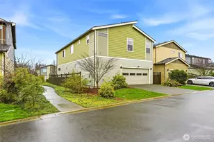 32909 Crystal Lakes Ln, Black Diamond, WA 98010 - Photo 31