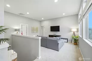 32909 Crystal Lakes Ln, Black Diamond, WA 98010 - Photo 21