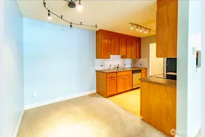 8025 234th Street SW #103, Edmonds, WA 98026 - Photo 3