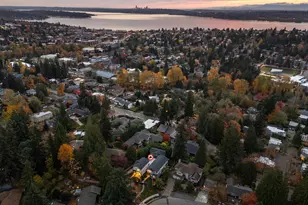 11217 NE 95th St, Kirkland, WA 98033 - Photo 39